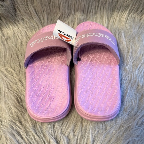 Reebok Slides Girls Size 13 Purple Slip On Sandals Shoes Lightweight‎ - Picture 5 of 7